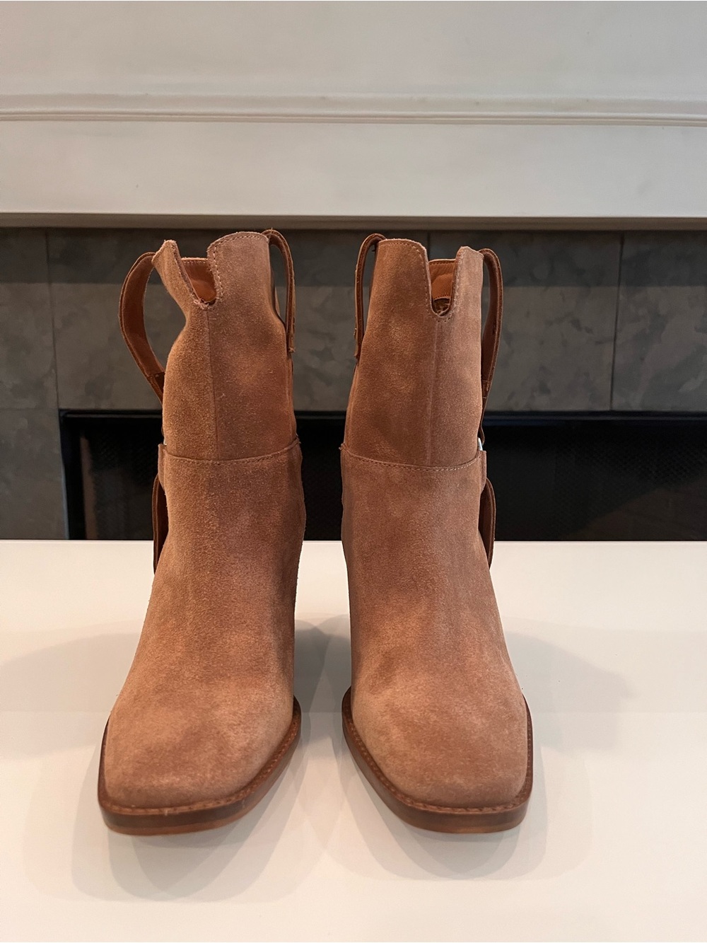 Lucky Brand Kamaree Suede Western Ankle Boots Tan Size 6.5 New
